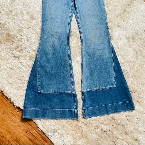 Wrangler High Rise Flare Jeans - Picture 5 of 13